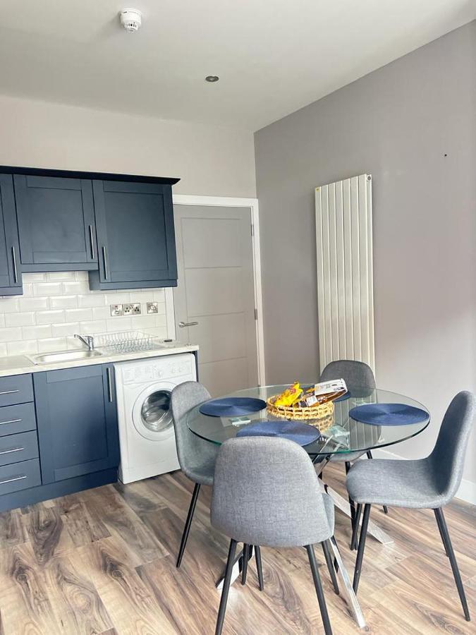 Central Belfast Modern Apartment Great Location Free Parking Экстерьер фото